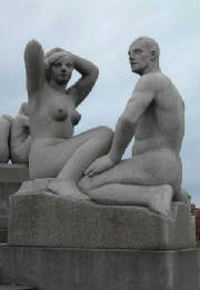 oslo_statue17.jpg