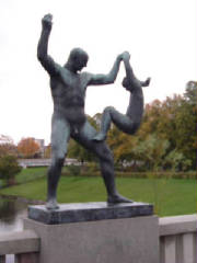 oslo_statue19.jpg