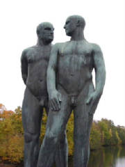 oslo_statue20.jpg